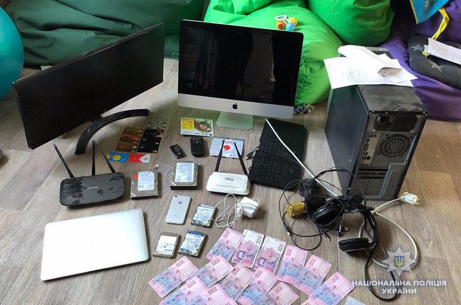 Кіберполіція викрила шахраїв на створенні фейкових веб-обмінників для конвертації криптовалют 04