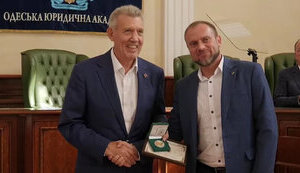 NABU suspends director of Odesa territorial office Deulin and launches investigation into his receipt of award from ex-regionalist Kivalov. PHOTO