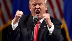 Трамп отложил повышение пошлин на товары из Китая