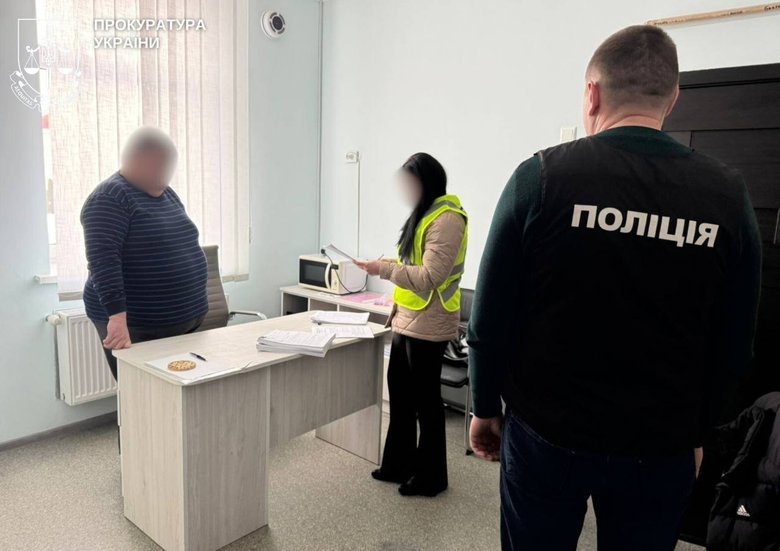 У Житомирі викрили схему фіктивного працевлаштування чоловіків призовного віку до одного з професійних коледжів