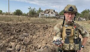 Водій-парамедик Саід Ісмагілов: "Москалі мені пишуть, що вб’ють, що розстріляють. Я з цього просто сміюсь. Кажу: якщо ти такий хоробрий, приїжджай на передок, постріляємось…"
