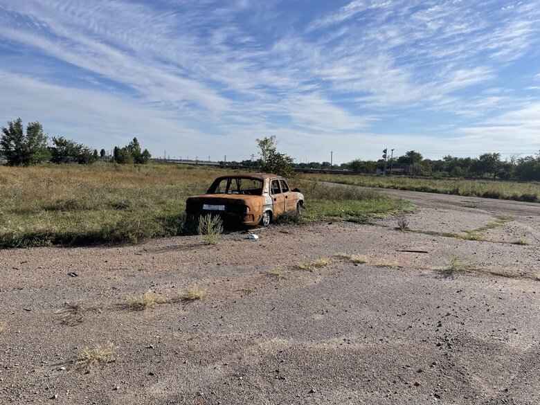 Russian military is shelling communities of Kherson region with heavy artillery, abducting people and looting 02