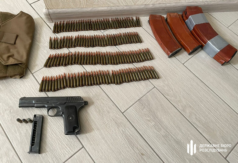 Бандити під час обстрілів пограбували Держспецзв’язок на 90 млн грн 17