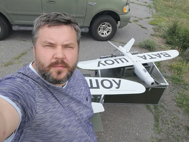 Автор и ведущий Вата-шоу Андрей Полтава: У россиян как-то органично уживаются тезисы о том, что мы, во-первых, братья, но, во-вторых, - недолюди 02