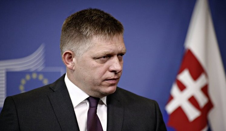 Словаччина хоче імпортувати азербайджанський газ територією України