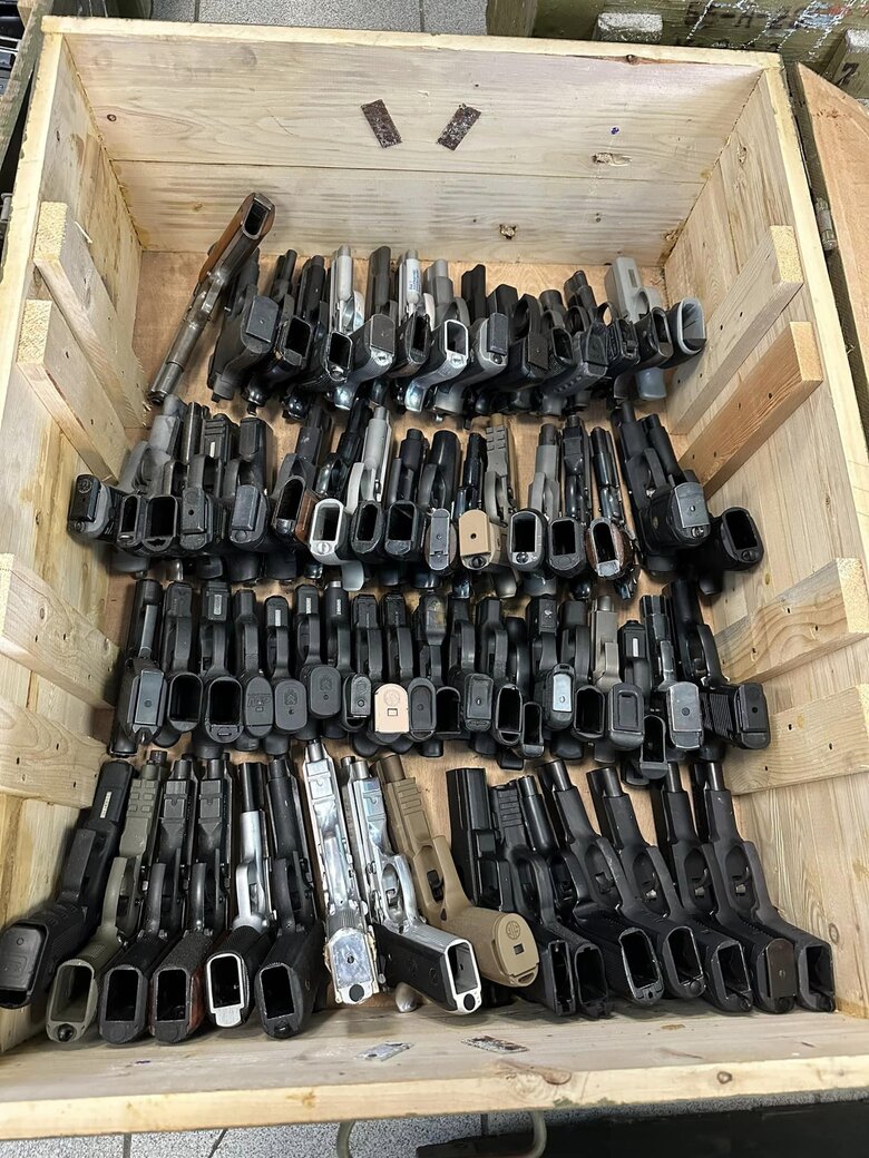 National Police receives 531 confiscated weapons from US 06