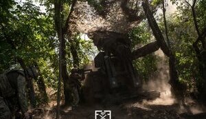 На фронте зафиксировано 76 боевых столкновений, больше всего - на Лиманском направлении, - Генштаб