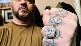 "Путін, ласкаво просимо в пекло!": українці на тлі загрози масштабного вторгнення РФ запустили флешмоб #UkrainiansWillResist. ФОТОрепортаж