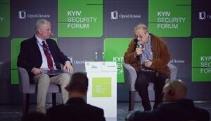 Европа должна построить собственную военную силу, – главный редактор Gazeta Wyborcza Михник