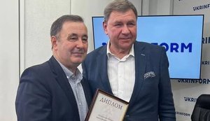 Журналіст Леонід Фросевич отримав премію Джеймса Мейса за книгу про злочини окупантів у Ягідному. ФОТОрепортаж