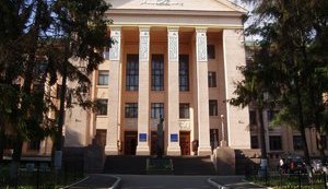Минздрав отстраняет от исполнения обязанностей ректора Национального медуниверситета Амосову