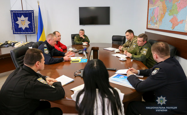 Нацполіція розпочинає набір пілотів у підрозділ повітряної підтримки 02