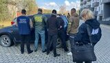 Border guard detained in Uzhhorod for assistance in illegal border crossing