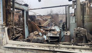 Сутки в Донецкой области: ранены 2 человека, повреждены 18 домов. ФОТОРЕПОРТАЖ