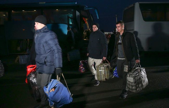 Обмін утримуваними особами завершився: 76 українців повернулися додому, - ОП (оновлено) 11