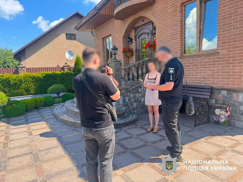 Незаконний видобуток бурштину: на Рівненщині викрили схему