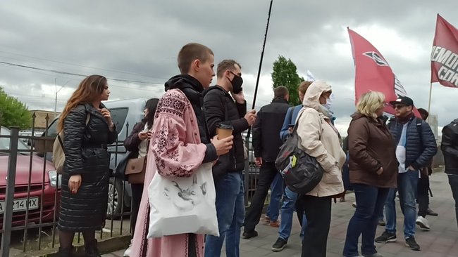 Зеленський любить теплі ванни, але хто сказав, що ця тепла рідина - вода?: Під стінами ДП Антонов відбувається акція 13