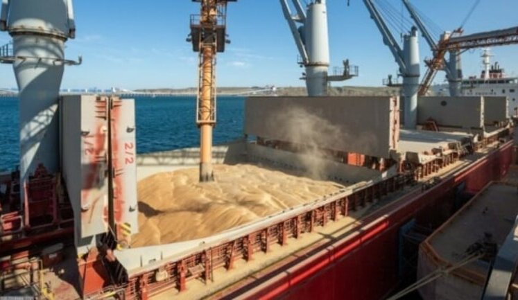 "Росія припиняє участь у "зерновій угоді", - Міноборони РФ