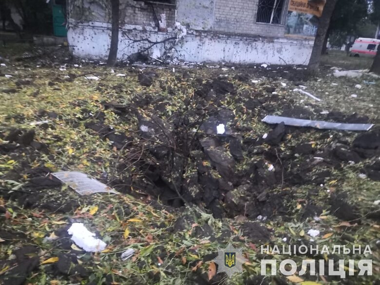 Наслідки удару по Миколаєву: пошкоджено житлові будинки, є жертви 02