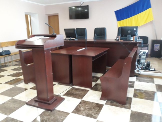 Назір Бадахов: Мене запросив глава Державної судової адміністрації та сказав, що жодних тендерів проводити не треба. Що це вказівка Гройсмана 14