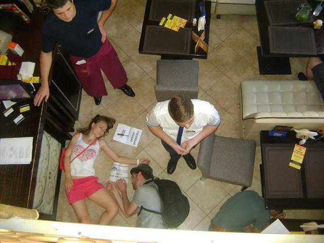 убийство россия кафе