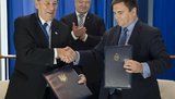 Уругвай и Украина ввели безвизовый режим с 15 февраля