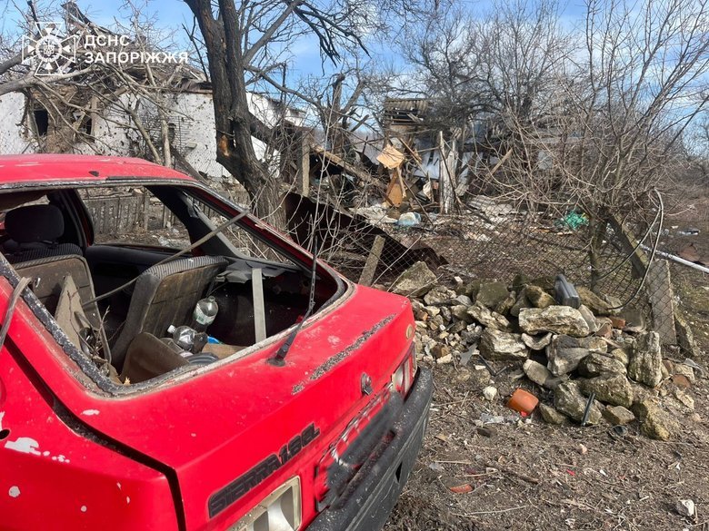 Росія вдарила КАБами по Запорізькому району