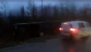 Bus with Belarusian tourists overturned in Lviv region. VIDEO