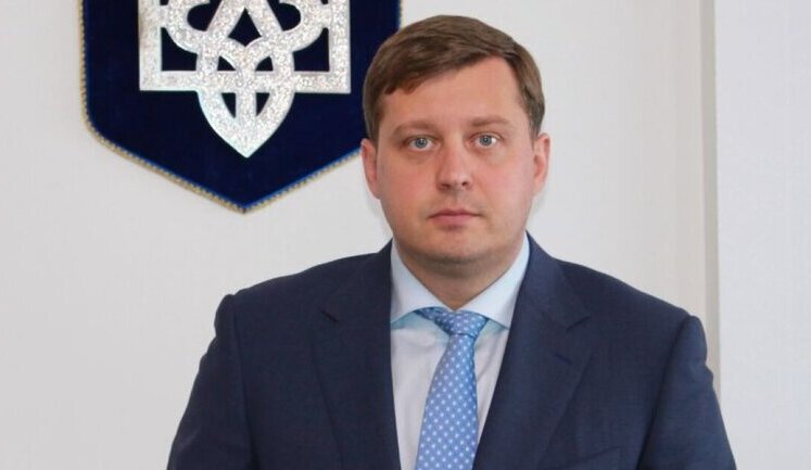 Квартиры в элитном ЖК оформлены на бабушку, Rolex и Cartier жены и почти пустая декларация: Bihus.Info выяснили, как живет новый прокурор Закарпатья Пацкан. ВИДЕО