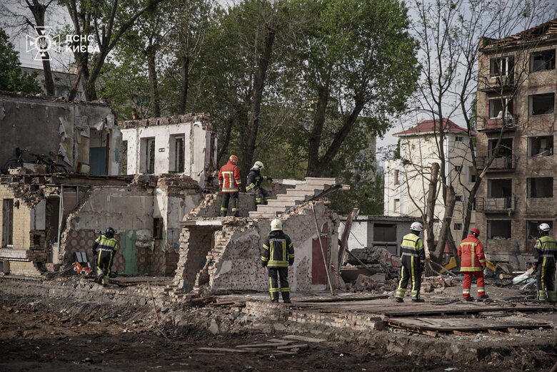 Kyiv after the ballistic missile strike