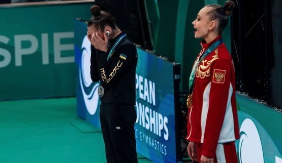 Українська художня гімнастка Софія Країнська