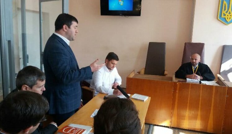 Суд про терміни ознайомлення Насірова зі справою відклали на 2 жовтня. ФОТОрепортаж