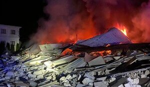 Масована атака "шахедів" на Полтавщину: Знищено будівлю одного з підприємств, травмовано 1 особу. ФОТОрепортаж