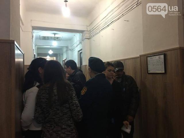суд стрельба