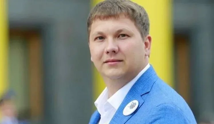 "Слуга народу" Медяник проживає у маєтку за $1 млн, оформленому на няню своєї доньки, - Bihus.Info