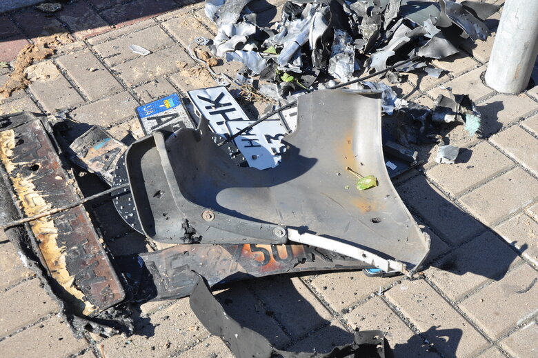 Consequences of Russian missile strikes on Kyiv 04