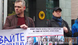 "Ні скасуванню європейських санкцій проти Росії", - активісти пікетували посольство Німеччини в Києві з вимогою посилити тиск на РФ. ВІДЕО+ФОТОрепортаж