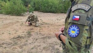 Чех после вступления в армию РФ просит помощи у Праги