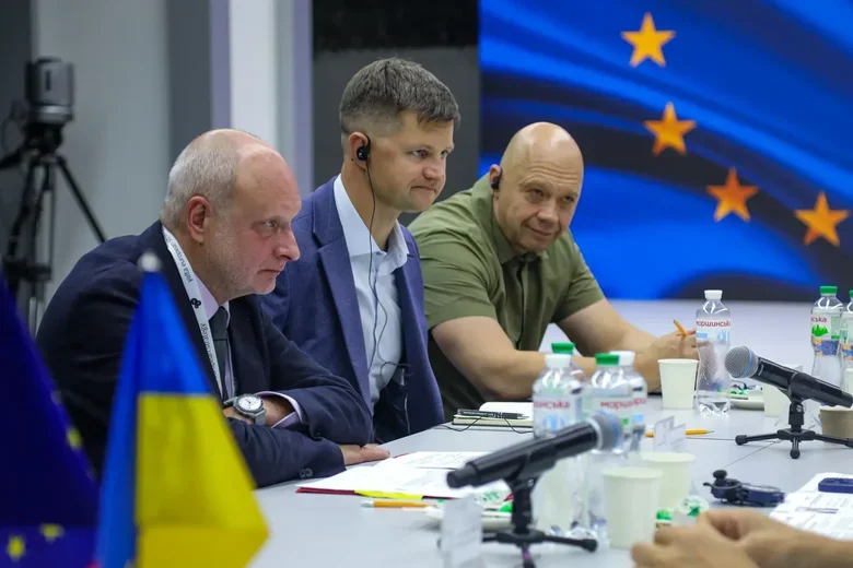 Ministry of Defence and EU delegation