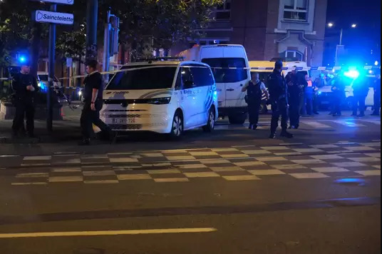 У Брюсселі невідомий застрелив трьох футбольних фанатів 01