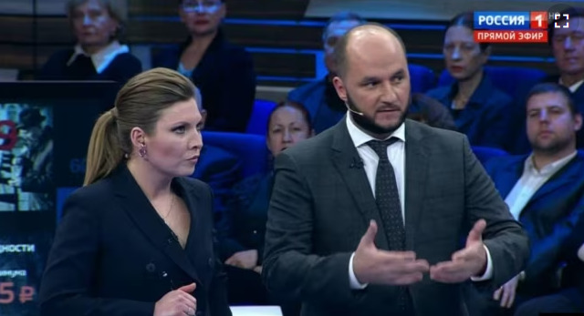 Медведчук набрав у свій новий проєкт в РФ обвинувачених у держзраді пропагандистів, яким вдалось втекти з України, – ЗМІ 05