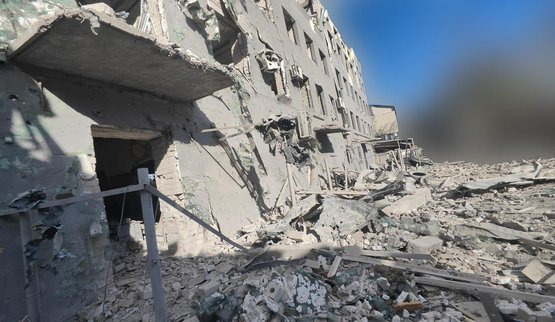 РФ масовано атакувала КАБами Херсонщині 19 квітня: що відомо?