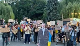 Акція на підтримку Федорова сьомий день триває в містах України. ФОТОрепортаж