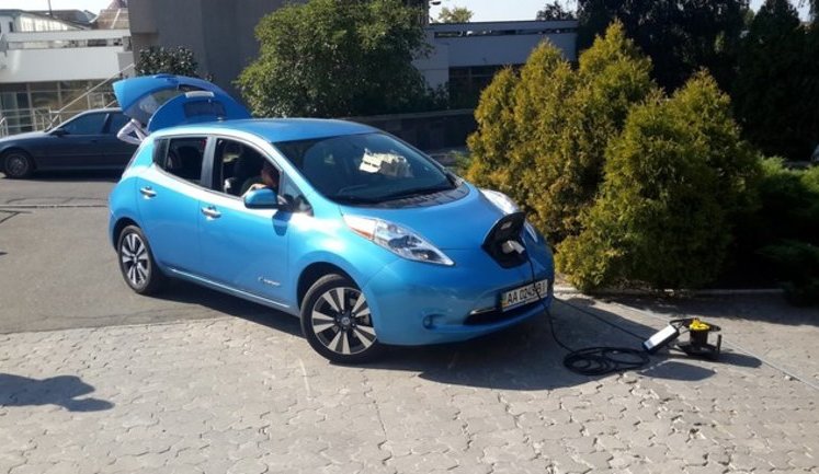 Почему Украина импортирует электрокары с дефектами