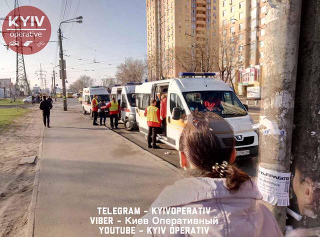 Minibus and tram collided near Chernihivska metro station in Kyiv 02 Minibus and tram collided near Chernihivska metro station in Kyiv 02