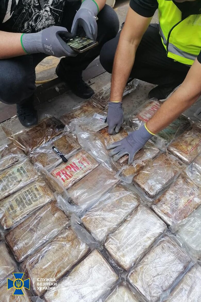 В Україні засудили членів мафії 