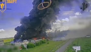 Українські дронарі знищили склад пального у Шебекіно Бєлгородської області РФ: "Тут с#ка и так напряги с топливом". ВIДЕО
