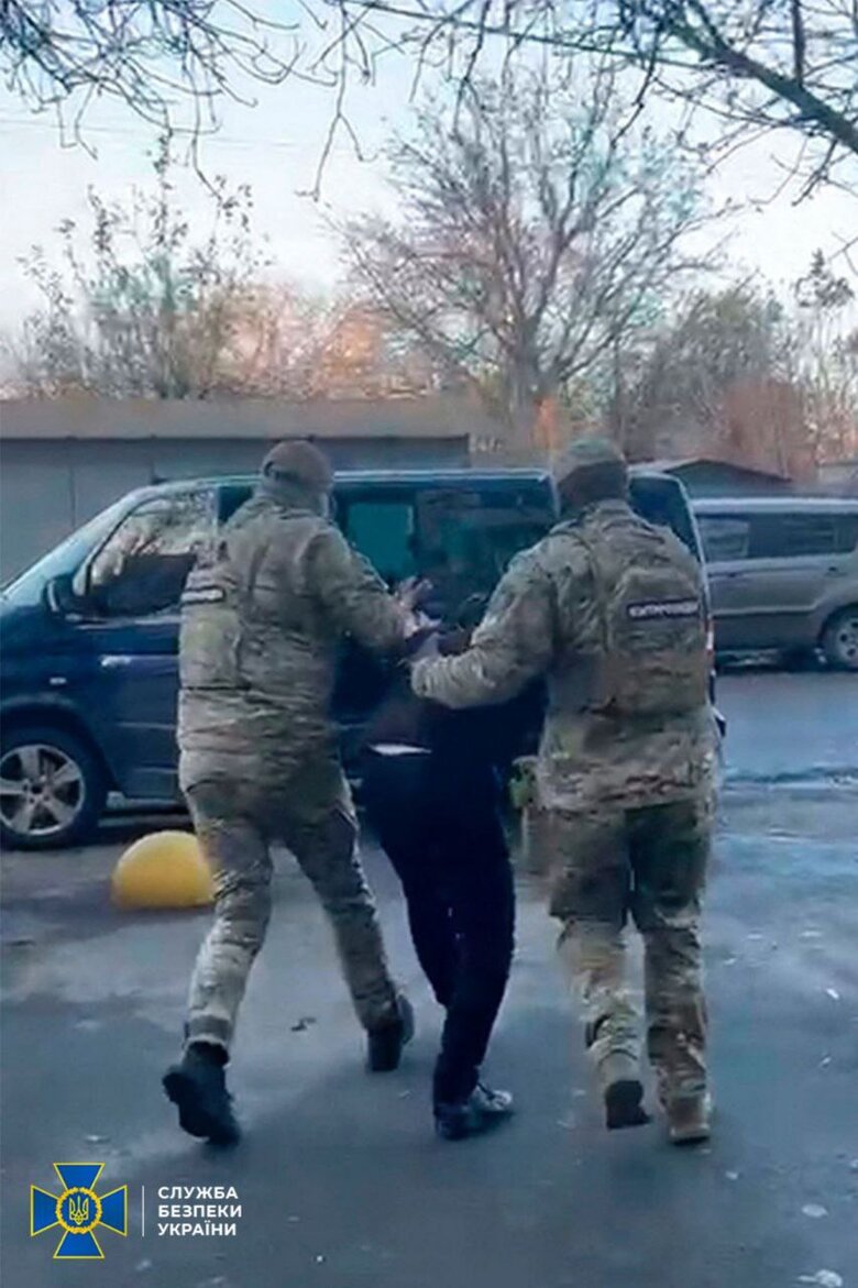 До 15 років тюрми засудили доцента-зрадника, який працював на російське ГРУ та коригував удари по Харкову