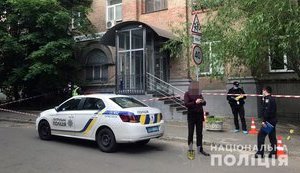 Стрілянину на Печерську в Києві влаштували бізнес-партнери, один із них перебував у розшуку, - поліція. ФОТО