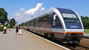 "Укрзализныця" запустит рельсовый автобус из Шепетовки в Каменец-Подольский